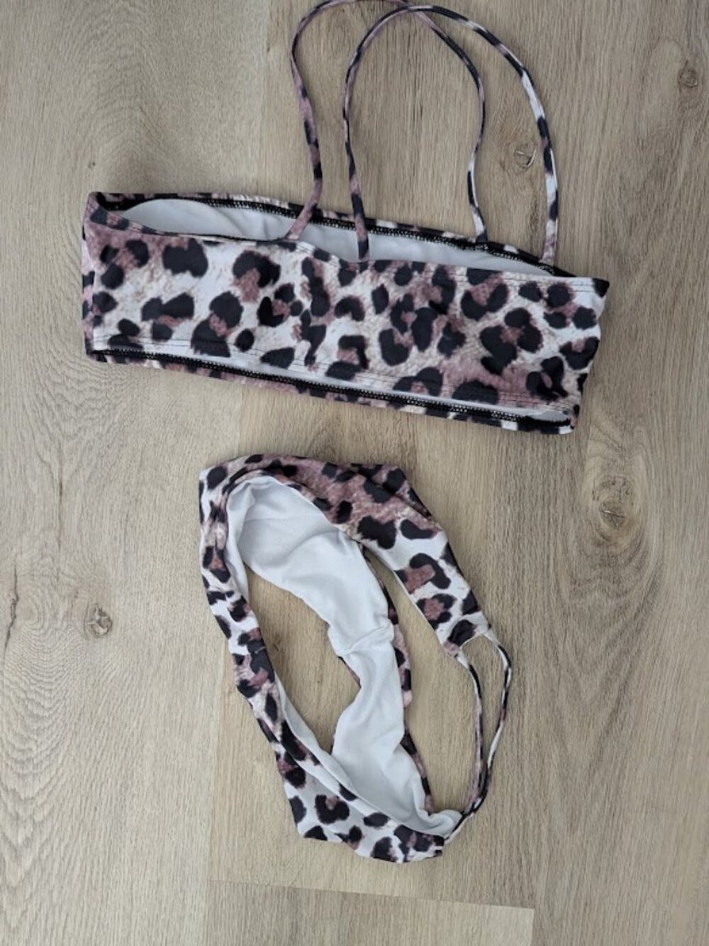 Matte Collection leopard print bikini set - Picture 2 of 6